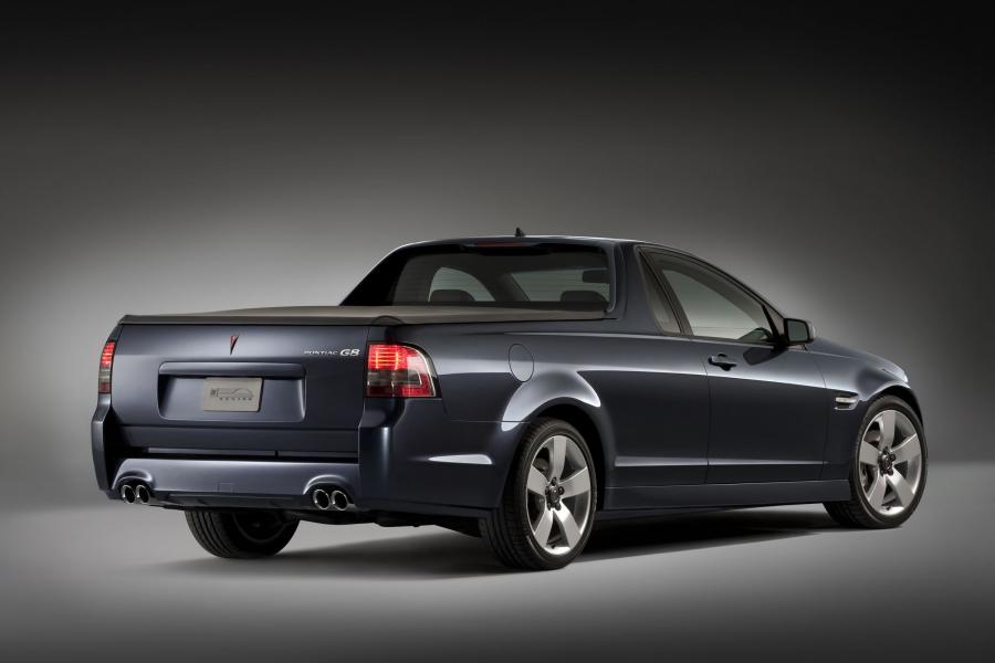  Pontiac G8 ST 2008 года  (фото 4 из 18)